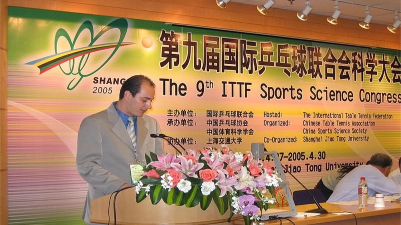 Palestra de Luiz Vilani em Xangai, 2005